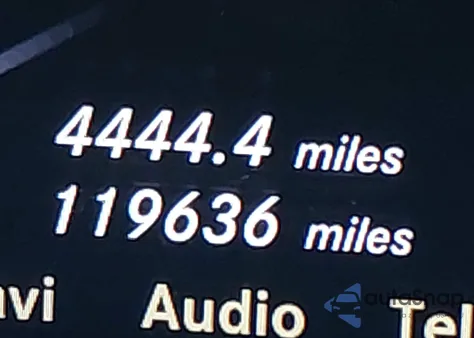 2012 Mercedes-Benz S 550 4Matic z USA, uszkodzony, nr VIN WDDNG9EB3CA433879